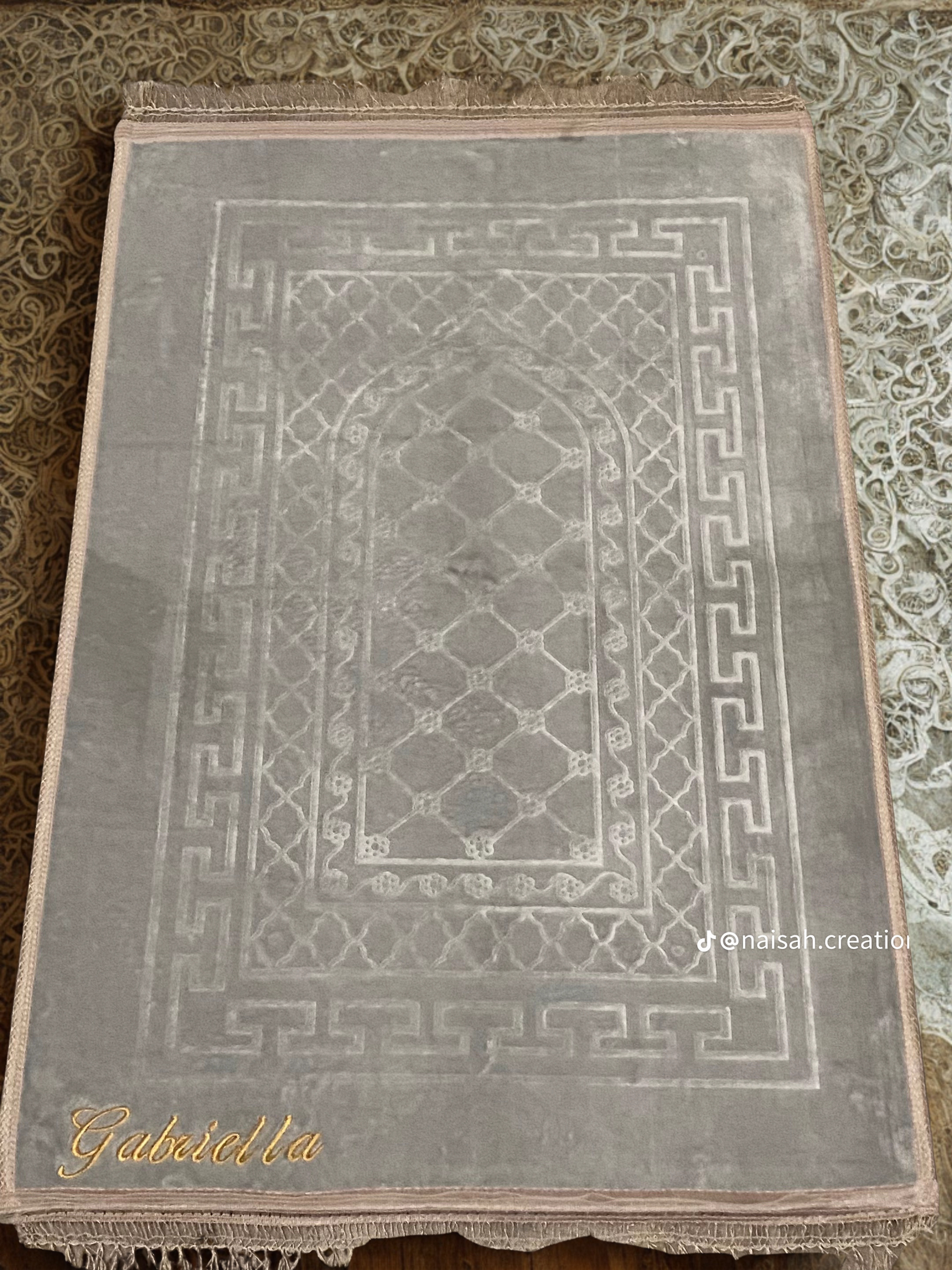 Tapis de Prière Personnalisé Brodé